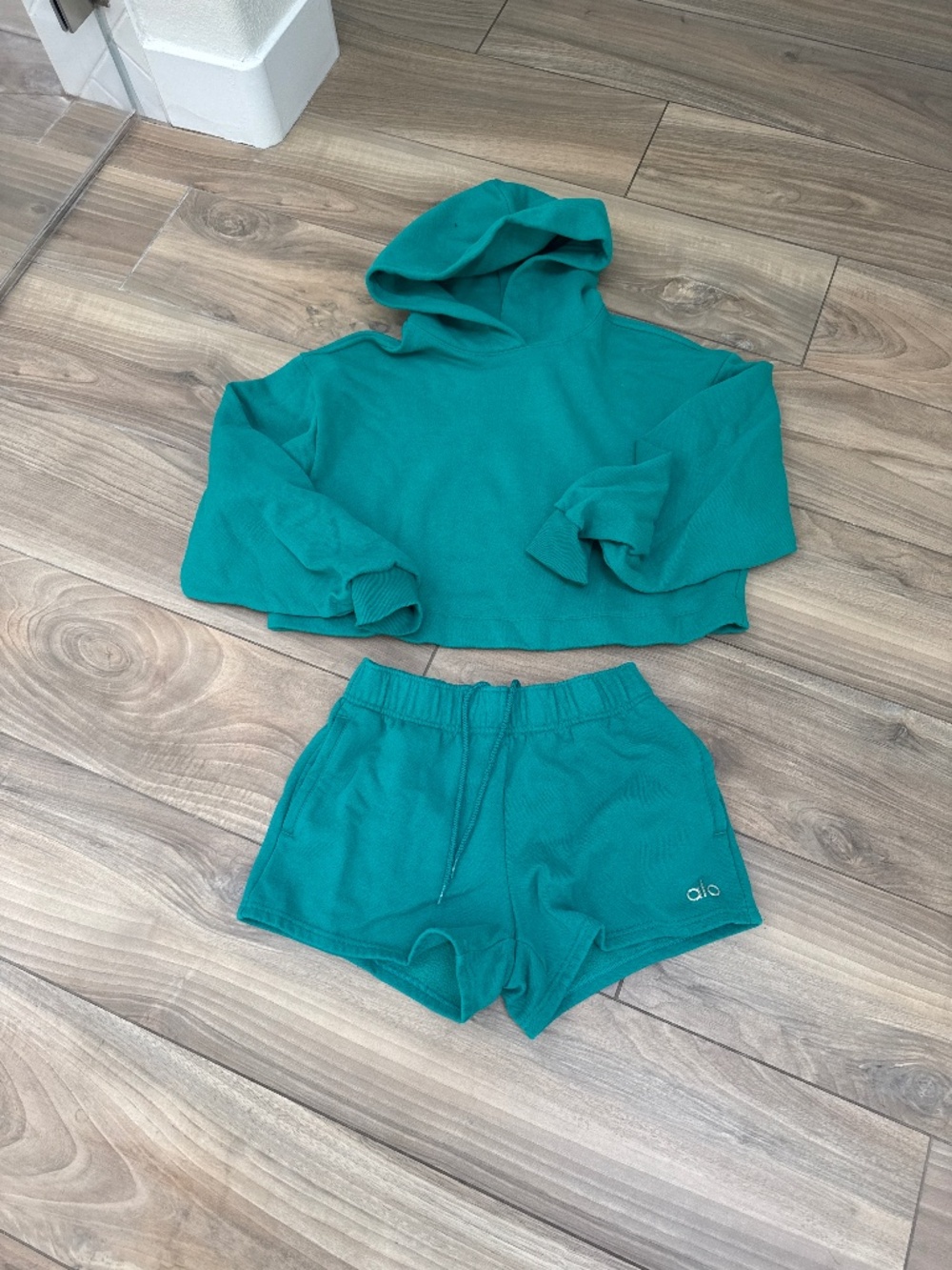 Alo Sweat outfit!